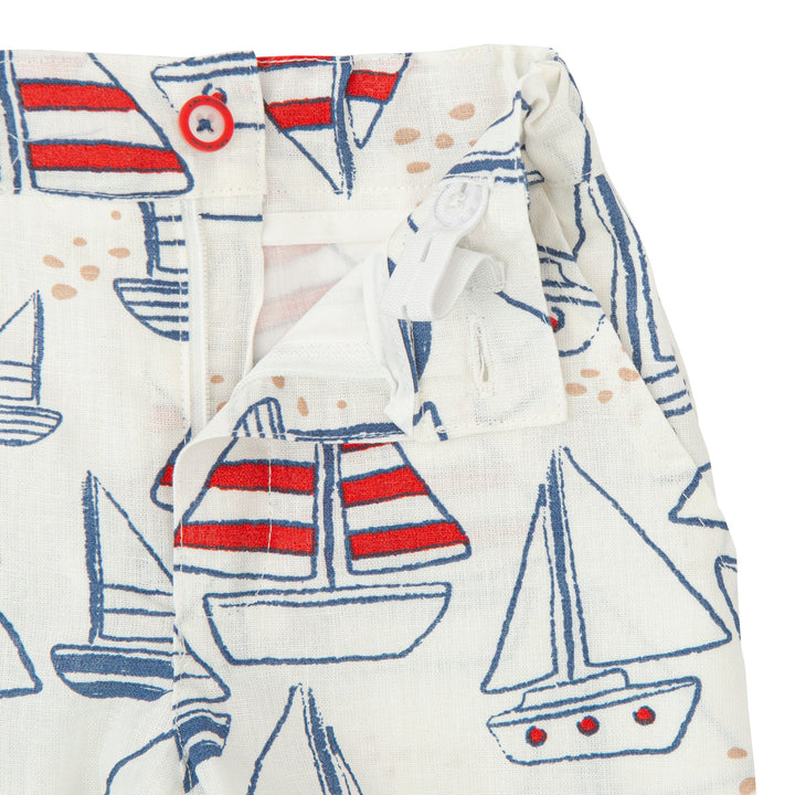 Navy blue woven Bermuda shorts from Tutto Piccolo, designed for boys, combining style and comfort, perfect for summer adventures or casual outings.