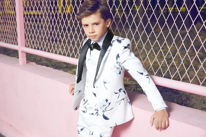 Suit for Boys: 6 Pieces Set black & White Kids Chic